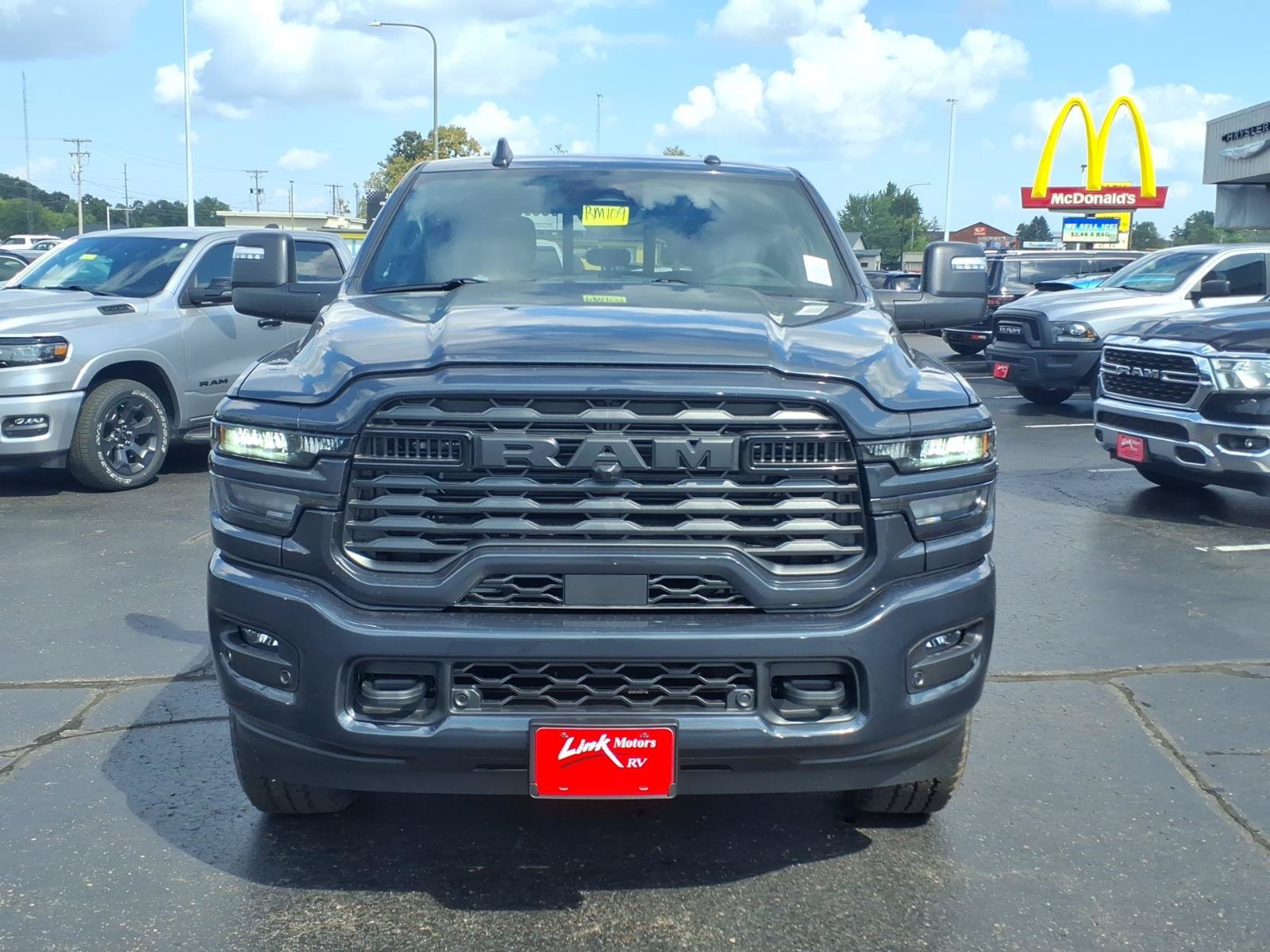 New 2026 RAM 2500 Big Horn AWD/4WD image 6
