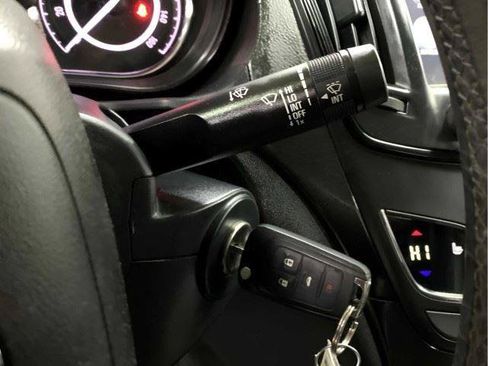 Used 2017 Buick Regal FWD image 27