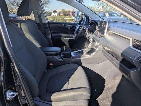 Used 2024 Toyota RAV4 LE image 28