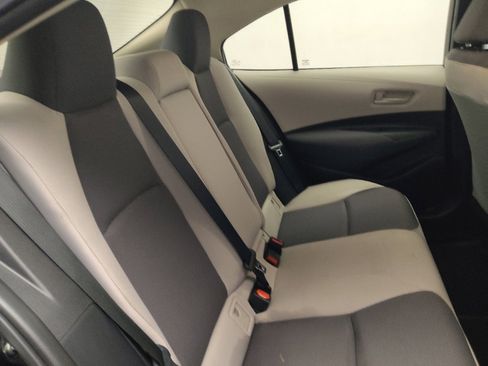 Used 2024 Toyota Corolla LE image 19