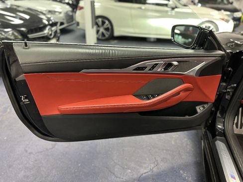 Used 2019 BMW M850i xDrive Convertible image 11