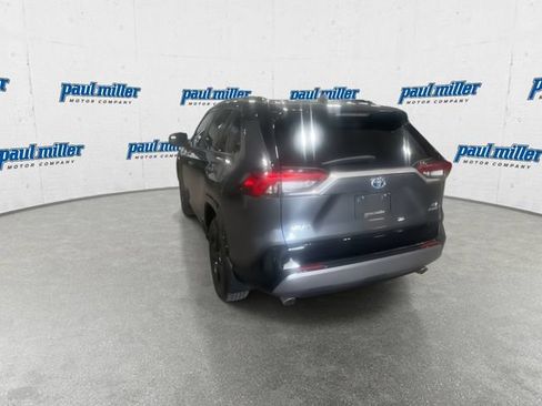 Used 2020 Toyota RAV4 XSE w/ All Weather Liner Package AWD/4WD image 8