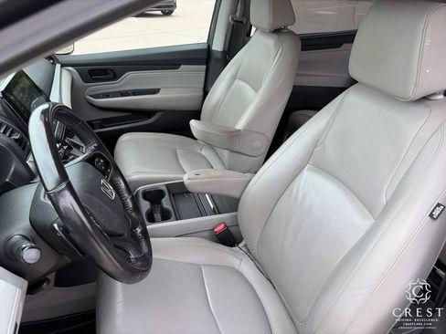 Used 2018 Honda Odyssey Touring image 23