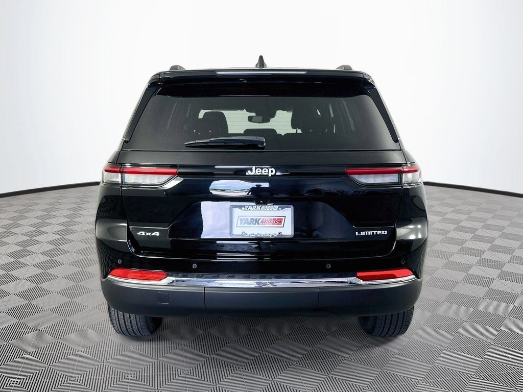Certified 2024 Jeep Grand Cherokee Limited AWD/4WD image 9