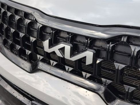 Certified 2024 Kia Telluride EX X-Line AWD/4WD image 10