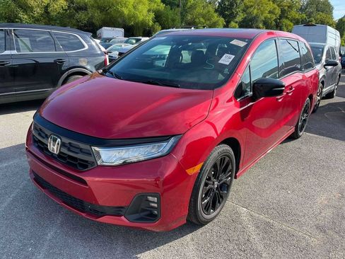Used 2025 Honda Odyssey Sport-L image 4