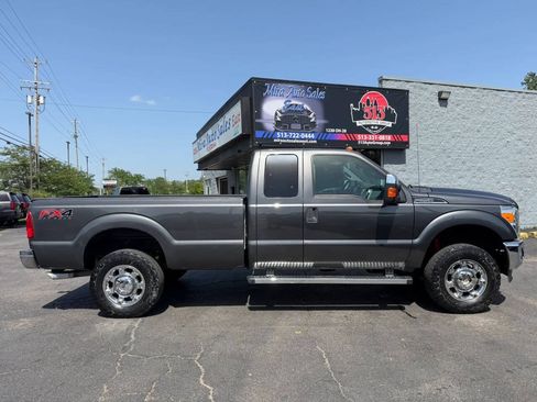 Used 2016 Ford F250 XLT w/ XLT Premium Package AWD/4WD image 8