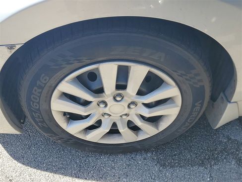 Used 2013 Nissan Altima 2.5 S image 4