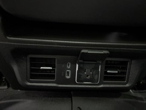 Used 2023 Chevrolet Silverado 1500 RST image 31