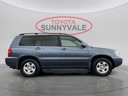 Used 2003 Toyota Highlander Base image 9