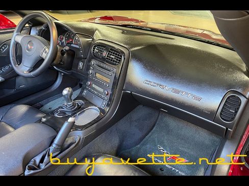 Used 2008 Chevrolet Corvette Convertible w/ Preferred Equipment Group image 18
