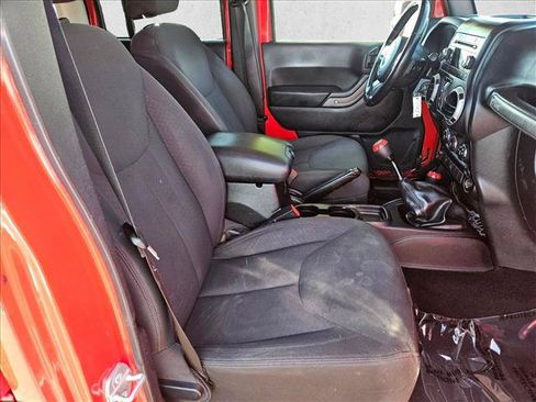 Used 2016 Jeep Wrangler Unlimited Sport w/ Quick Order Package 23S AWD/4WD image 18
