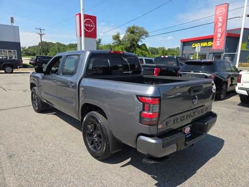 Used 2026 Nissan Frontier SV w/ Tow Package AWD/4WD image 9