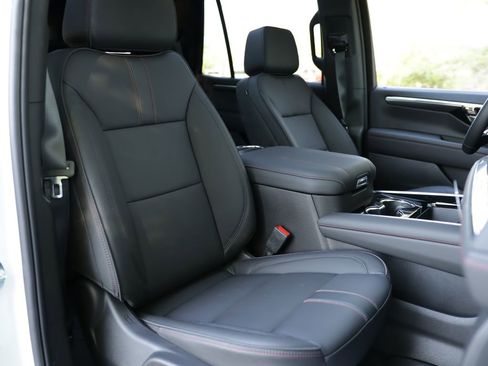 New 2026 Chevrolet Tahoe RST w/ Comfort Package AWD/4WD image 36