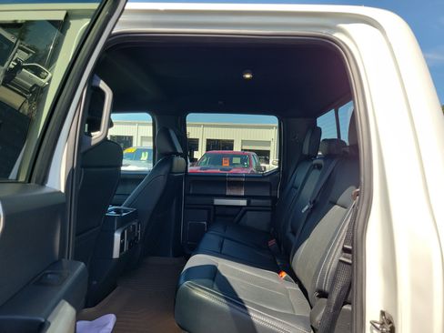 Used 2022 Ford F250 Lariat w/ Lariat Ultimate Package AWD/4WD image 11