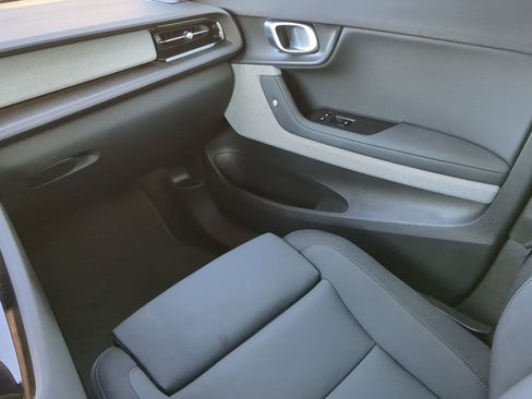 Used 2022 Polestar Polestar 2 w/ Plus Package image 45