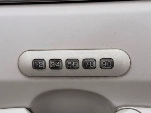 Used 2011 Ford Edge Limited FWD image 14