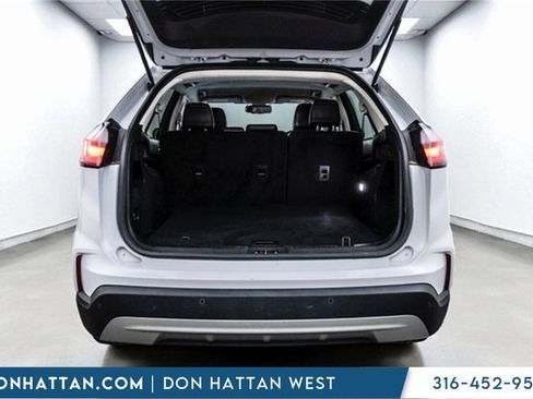 Used 2023 Ford Edge SEL image 35