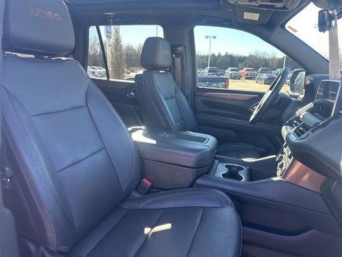 Used 2023 Chevrolet Tahoe High Country w/ Premium Package 2 image 28