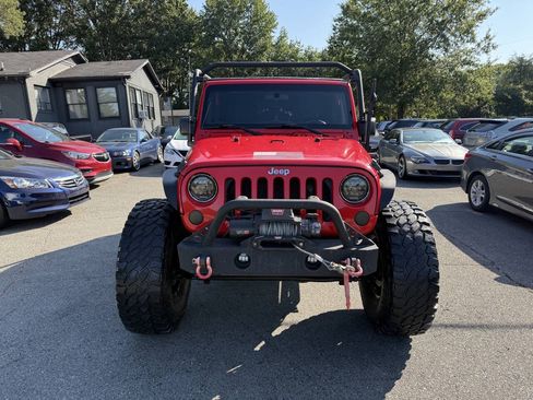 Used 2015 Jeep Wrangler Unlimited Sport w/ Max Tow Package AWD/4WD image 3