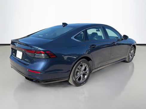 Used 2024 Honda Accord EX-L image 3