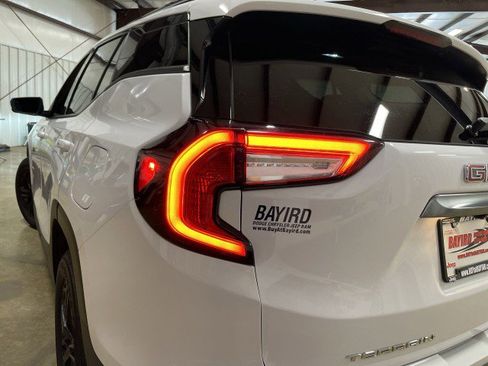 Used 2022 GMC Terrain AT4 w/ Infotainment Package II AWD/4WD image 27