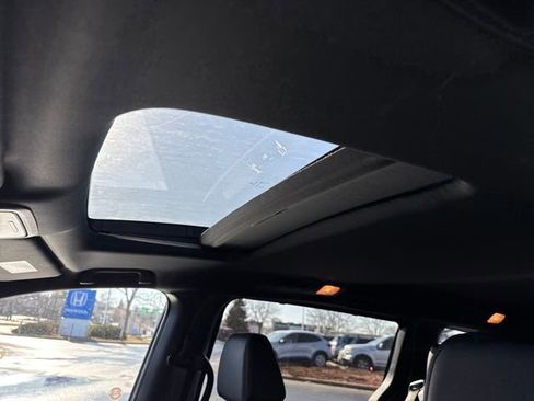 Certified 2025 Honda Odyssey Sport-L image 17