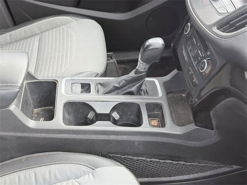 Used 2018 Ford Escape SE w/ SE Sport Appearance Package image 5