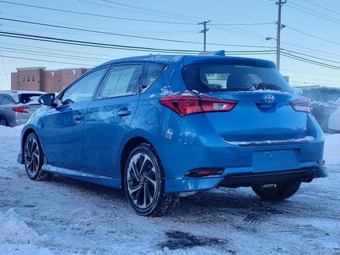 Used 2017 Toyota Corolla iM image 6