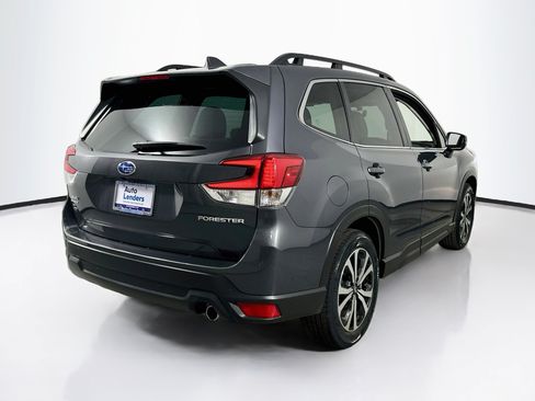 Used 2023 Subaru Forester Limited AWD/4WD image 5