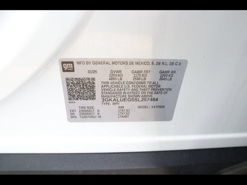 Used 2025 GMC Terrain Elevation AWD/4WD image 30