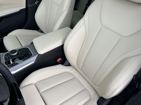 New 2026 BMW 330i Sedan w/ Premium Package image 13