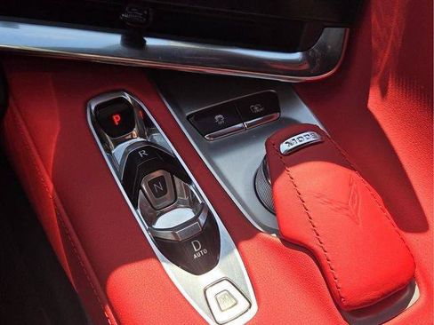 Certified 2020 Chevrolet Corvette Stingray Preferred Cpe w/ 2LT Preferred Equipment Group RWD image 21