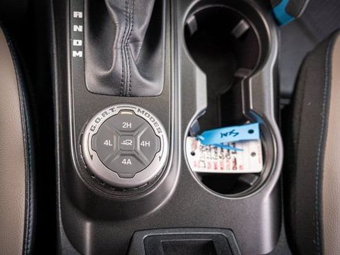 Used 2022 Ford Bronco Wildtrak AWD/4WD image 23