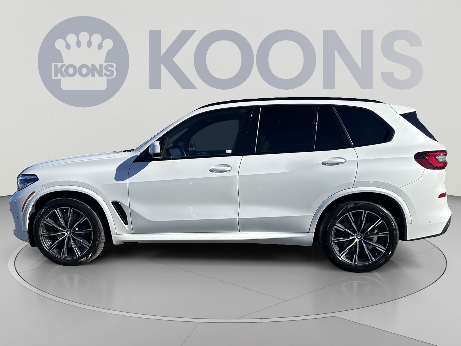Used 2022 BMW X5 xDrive40i w/ M Sport Package AWD/4WD image 7