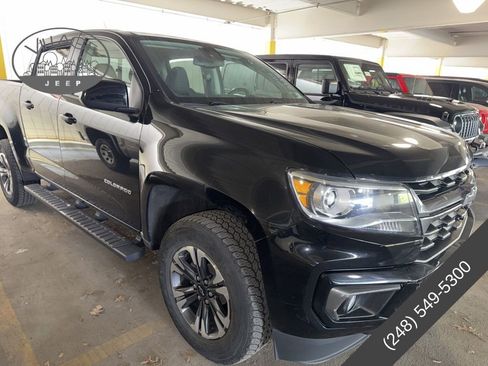 Used 2022 Chevrolet Colorado Z71 w/ Safety Package AWD/4WD image 2