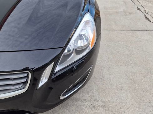 Used 2013 Volvo S60 T5 image 17