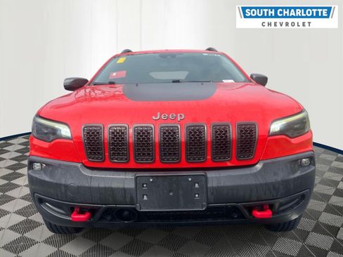 Used 2021 Jeep Cherokee Trailhawk AWD/4WD image 2