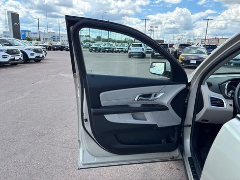 Used 2013 GMC Terrain SLT FWD image 11