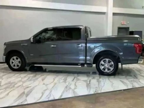 Used 2015 Ford F150 Lariat image 40