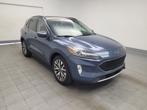 Used 2020 Ford Escape Titanium w/ Titanium Premium Package 2.0 AWD/4WD image 13