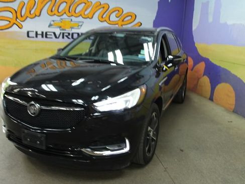 Used 2021 Buick Enclave Essence w/ Sport Touring Edition AWD/4WD image 4