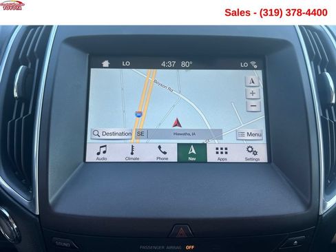 Used 2017 Ford Edge Titanium w/ Technology Package FWD image 17