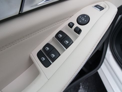 New 2026 BMW X5 sDrive40i w/ M Sport Package image 18