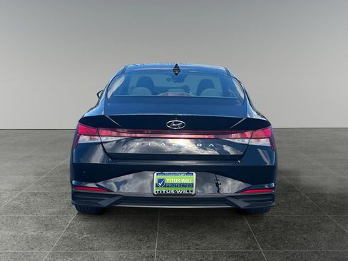 Used 2021 Hyundai Elantra SEL w/ Cargo Package FWD image 8