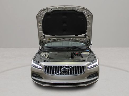 Certified 2023 Volvo S90 B6 Plus w/ Protection Package Premier AWD/4WD image 45