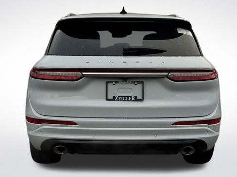 New 2026 Lincoln Nautilus Reserve w/ Jet Appearance Package image 5