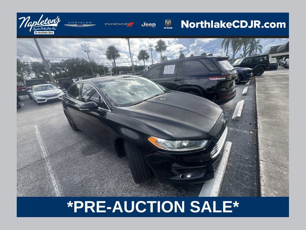 Used 2013 Ford Fusion SE FWD image 1