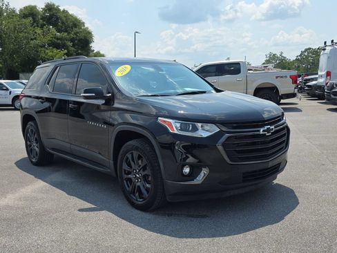 Used 2018 Chevrolet Traverse RS FWD image 9