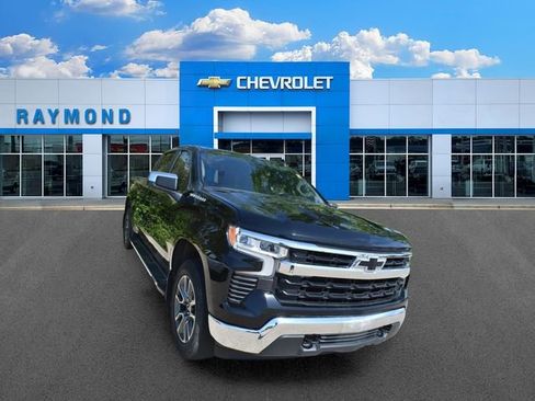 Used 2022 Chevrolet Silverado 1500 LT w/ True North Edition Plus AWD/4WD image 9